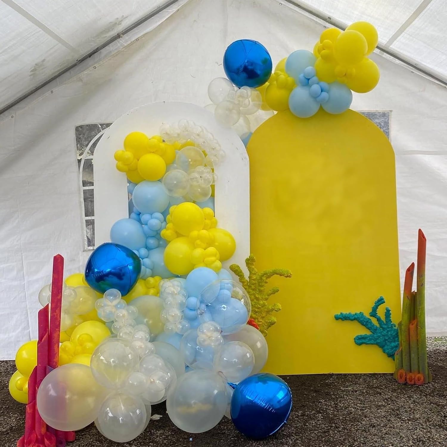 124-Piece Seaside Pineapple Th - огляд і ціна Balloon Arch Kit